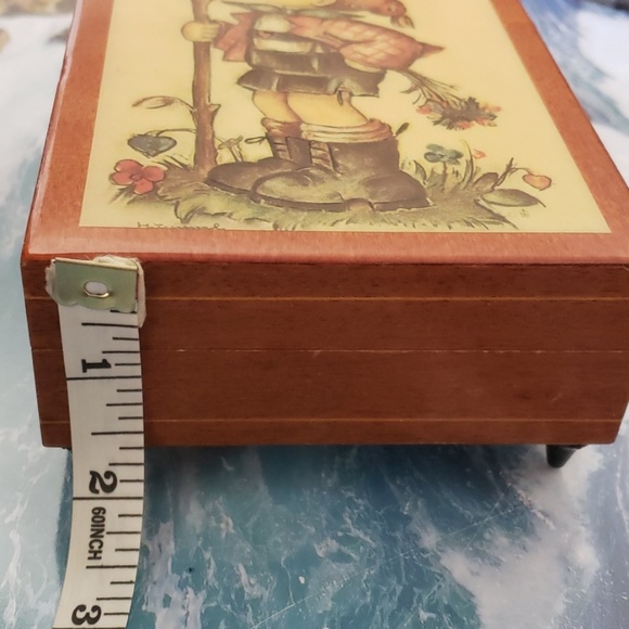 Music wood box jewelry. - Picture 5 of 6